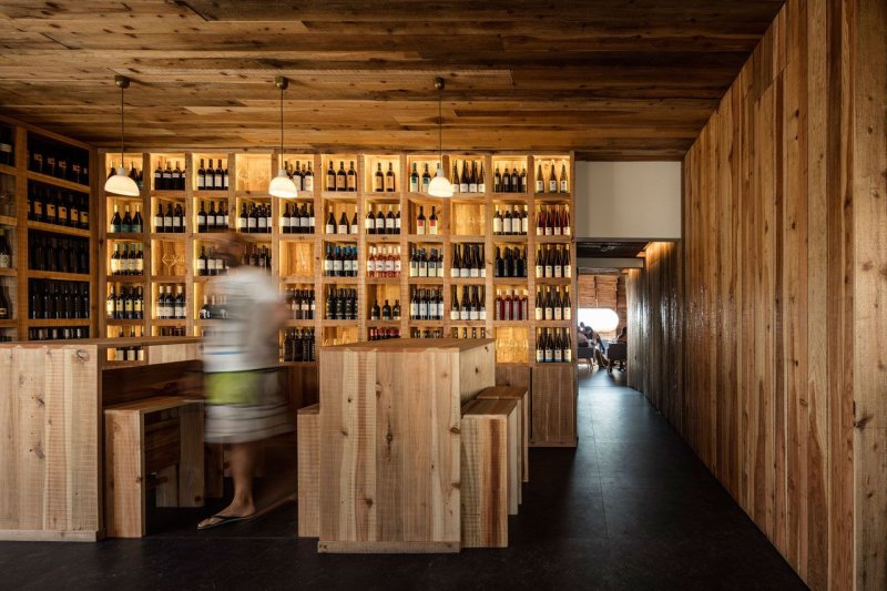 FCC Arquitectura & Paulo Lobo, Cella Bar - foto