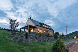 Rodinný dům ve Chrustenicích od studia Reaktor