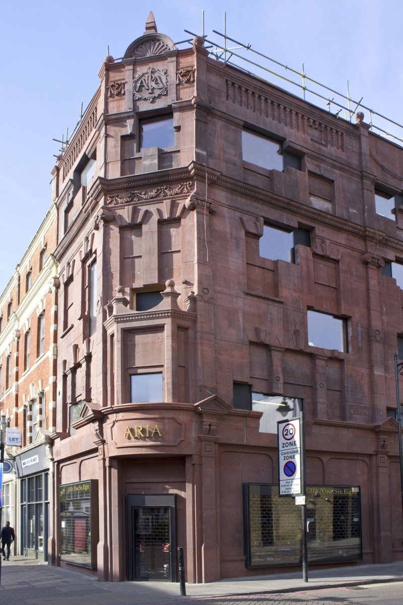 168 Upper Street, Amin Taha + Groupwork