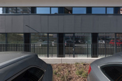 Compass Architekti, Polyfunkčný objekt Miletičova 5 – foto