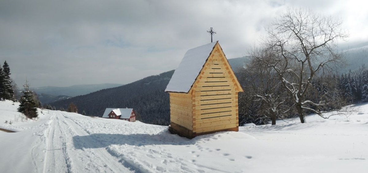 Jana Krákorová (ABM architekti), Zvonička na Vlašských Boudách – foto