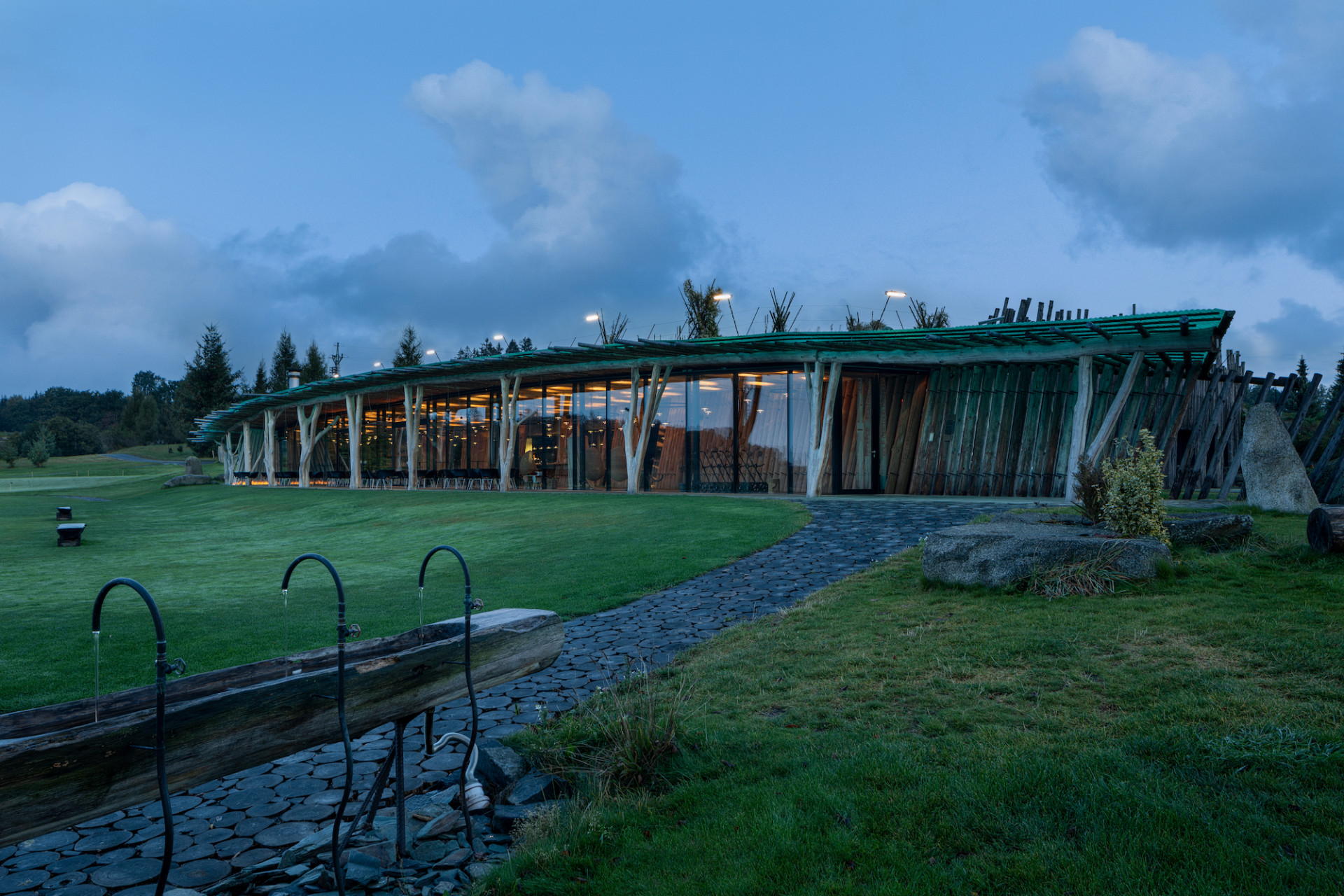 Golf Klub Čertovo břemeno, FIALA + NEMEC, foto z roku 2020