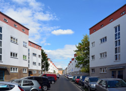 Obytný komplex „Zickzackhausen“ na sídlišti Bruchfeldstraße