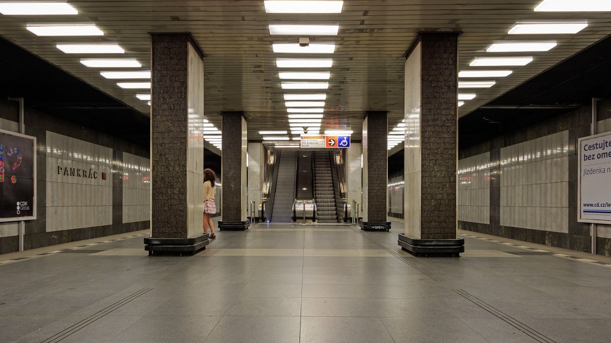 Stanice metra Pankrác z roku 1974 projde rekonstrukcí.