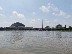 Areál výstaviště s Halou století, Pavilonem čtyř kopulí, Iglicou a fontánou