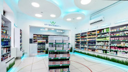 Adam Rujbr Architects, Lékárna Korunka Veveří - foto