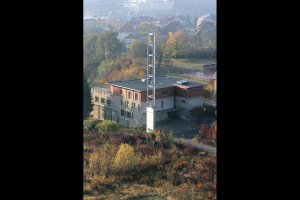 Farní sbor Českobratrské církve evangelické Praha-Kobylisy, Ernst Gisel, 1967–1971, Radovan Schlaufer a Jakub Roskovec (dostavba), 1995–2001