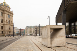 Instalace projektu SOKL: Tvárnice od Martina Zeta u Národního muzea. Foto: GHMP