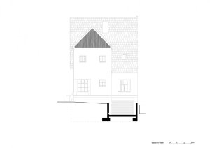 Vila Trojúhelník, Studio AEIOU, východní pohled