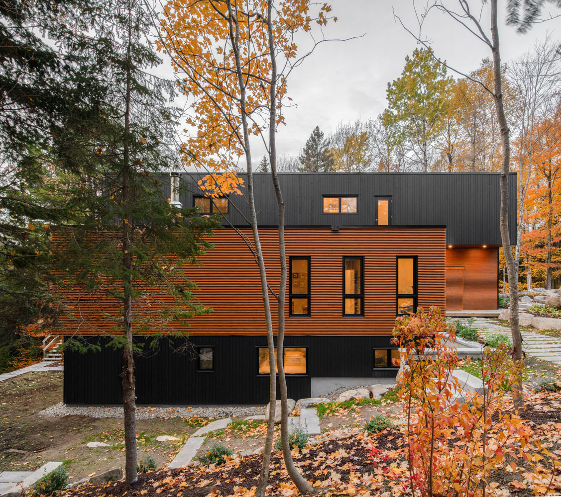 Víkendový dům z prefabrikovaných modulů, Figurr Architects Colective © David Boyer