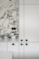 Interiér bytu HLB, Kuklica Smerek architekti / Peter Kuklica, Martin Smerek, Juraj Hubinský