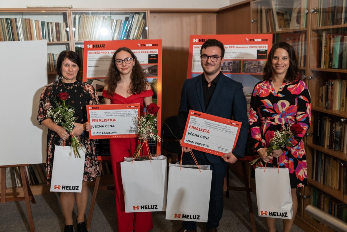 Stavební příručka Stawebnice a soutěž HELUZ LEVEL UP jsou propojené iniciativy, které propojují studenty, stavební praxi i nejnovější technologie.