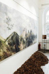 Architektka Blanka Solár vystavuje v Galerii Mini na brněnské Fakultě architektury expozici Hřbitov bez hrobů; pietní biocentrum?