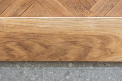 Původní parkety byly pouze repasovány. - Rekonstrukce bytu v Praze Holešovicích, Studio Schwestern.