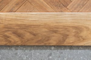 Původní parkety byly pouze repasovány. - Rekonstrukce bytu v Praze Holešovicích, Studio Schwestern.