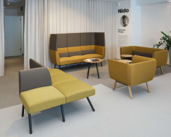 Modulární sezení Nido v showroomu LD Seating