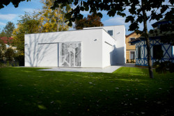 Výstavní galerie STAGE GARDEN, Janca architect / Karel Janča