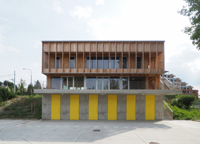 Loděnice Karloveské rameno v Bratislavě, OFFICE110 architekti