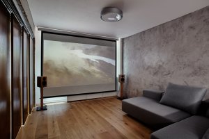 Rekonstrukce panelového bytu od studia Klára Makovcová Architects