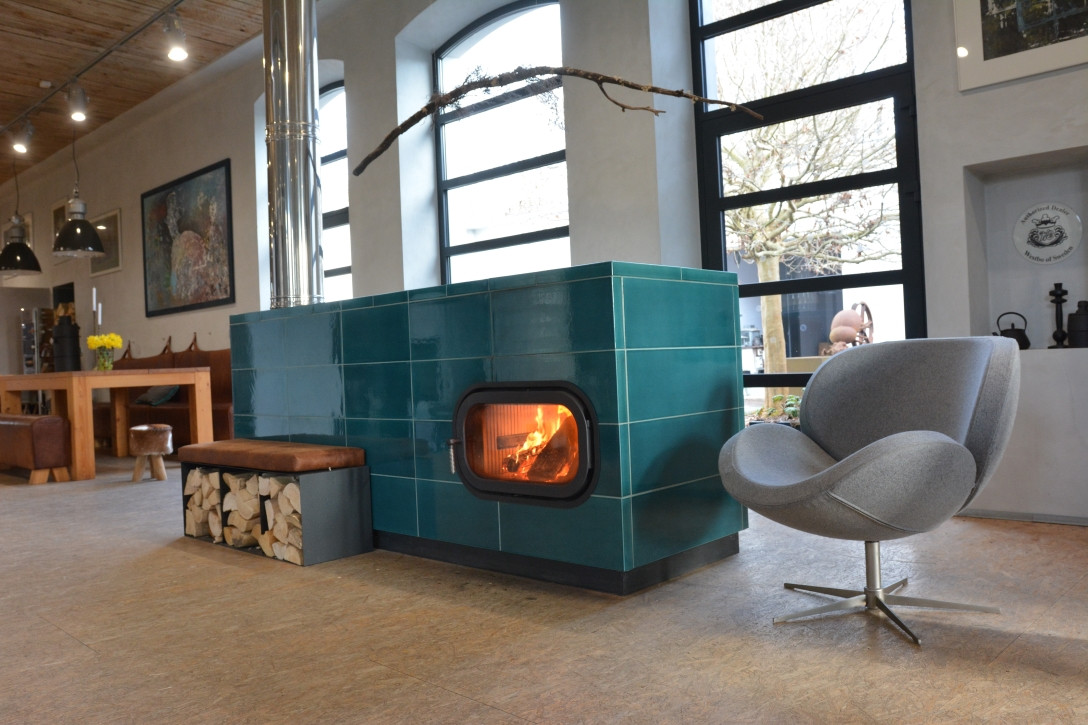 Kachlová kamna z rodinné kachlové manufaktury K&K Poker