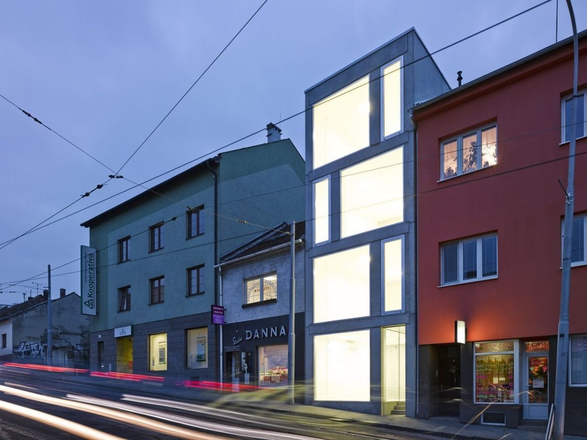 Makovský & partneři, Polyfunkční dům Minská, Brno – foto