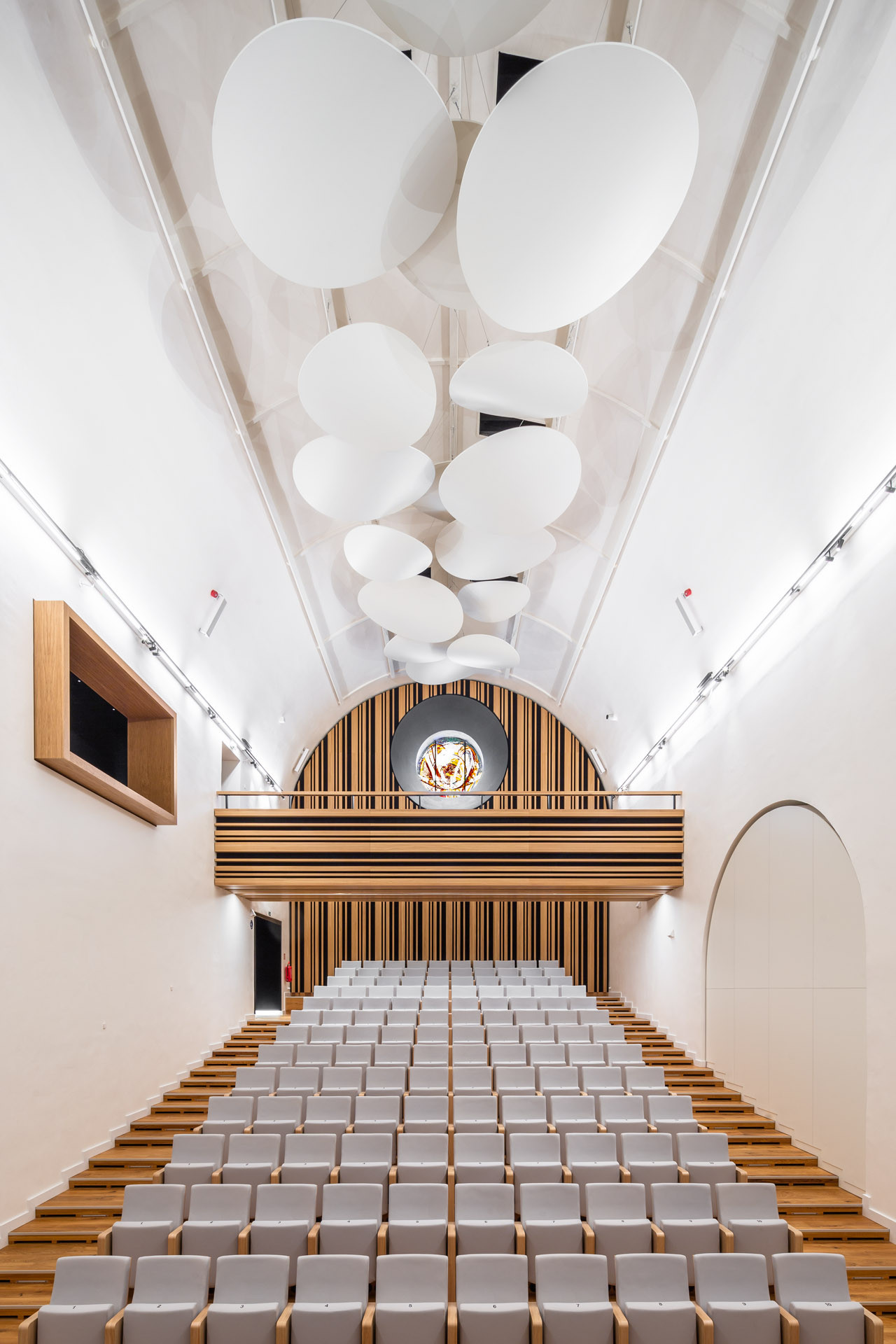 Za novoročním koncertem se vydejte do Českých Budějovic, probíhat bude v bývalém kostele sv. Anny 4. 1. 2014.