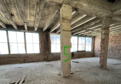 Pohled do interiérů bývalého sanatoria při rekonstrukcí - bývalý operační sál ve 4. patře