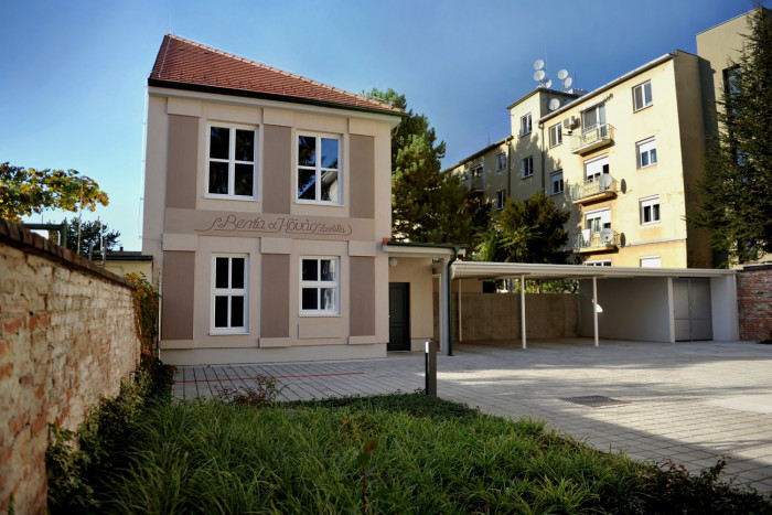 Villa Kovács, Jaro Krobot, Ivo Flimmel