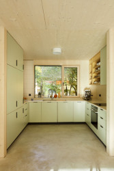 Pohled do kuchyně (Dům v Davli, 0,5 Studio)