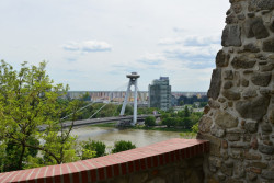 Most Slovenského národního povstání, Jozef Lacko, Ladislav Kušnír, Ivan Slameň, Arpád Tesár, 1968-1973. Foto: Andrej Bobrovskij, Wikipedia lic. cc BY-SA-4.0