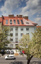 Dalibor Hlaváček, Půdní vestavba Terronská, foto