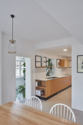 Vila s fontánou, Mjölk architekti