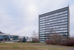 Den architektury připomíná také 100 let od narození Karla Pragera, jehož styl je spojován s mezinárodním proudem brutalismu