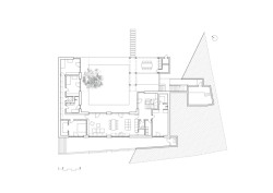 Půdorys 1. PP (Rodinný dům v Záhorských sadech, ČECHVALA ARCHITECTS)