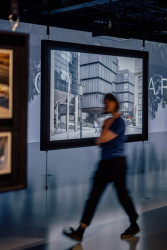 Centrum architektury a městského plánování zve na výstavu nizozemského fotografa Iwana Baana