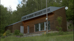 Víkendový dům Kamila Mrvy Na Bečvách (snímek k filmu Muž, který sázel domy)