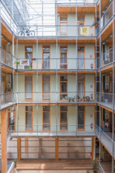 Družstevní bydlení v Barceloně La Borda od místního studia Lacol