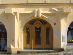 Pavel Janák, Dotvoření domu čp. 13 dr. Vojtěcha Fáry - foto