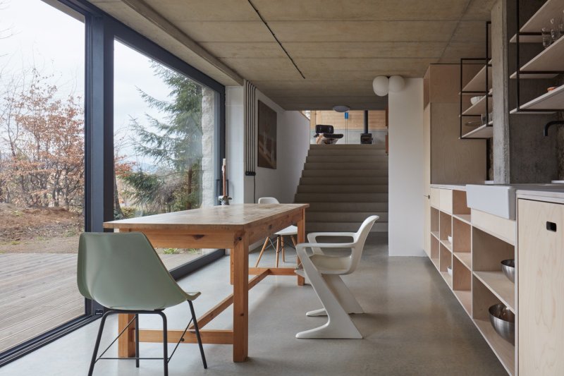 Dům za zdí, Mjölk architekti