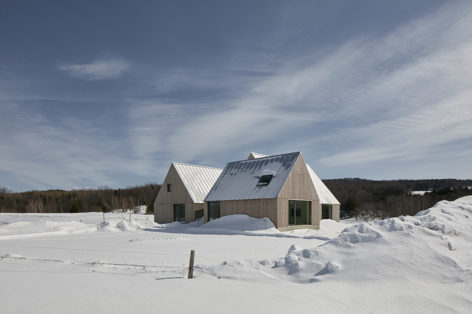 Rodinnů dům Hatley v kanadské provincii Québec, Pelletier de Fontenay + François Abbott