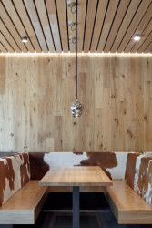 Aparthotel Sv. Vavřinec v Peci pod Sněžkou, ov-a/Jiří Opočenský, Štěpán Valouch