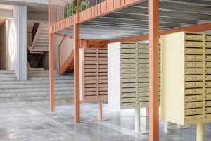 Vstupní hala, schránky, pobytové patro (Rekonstrukce ubytovny v Košicích; Atrium Architekti)