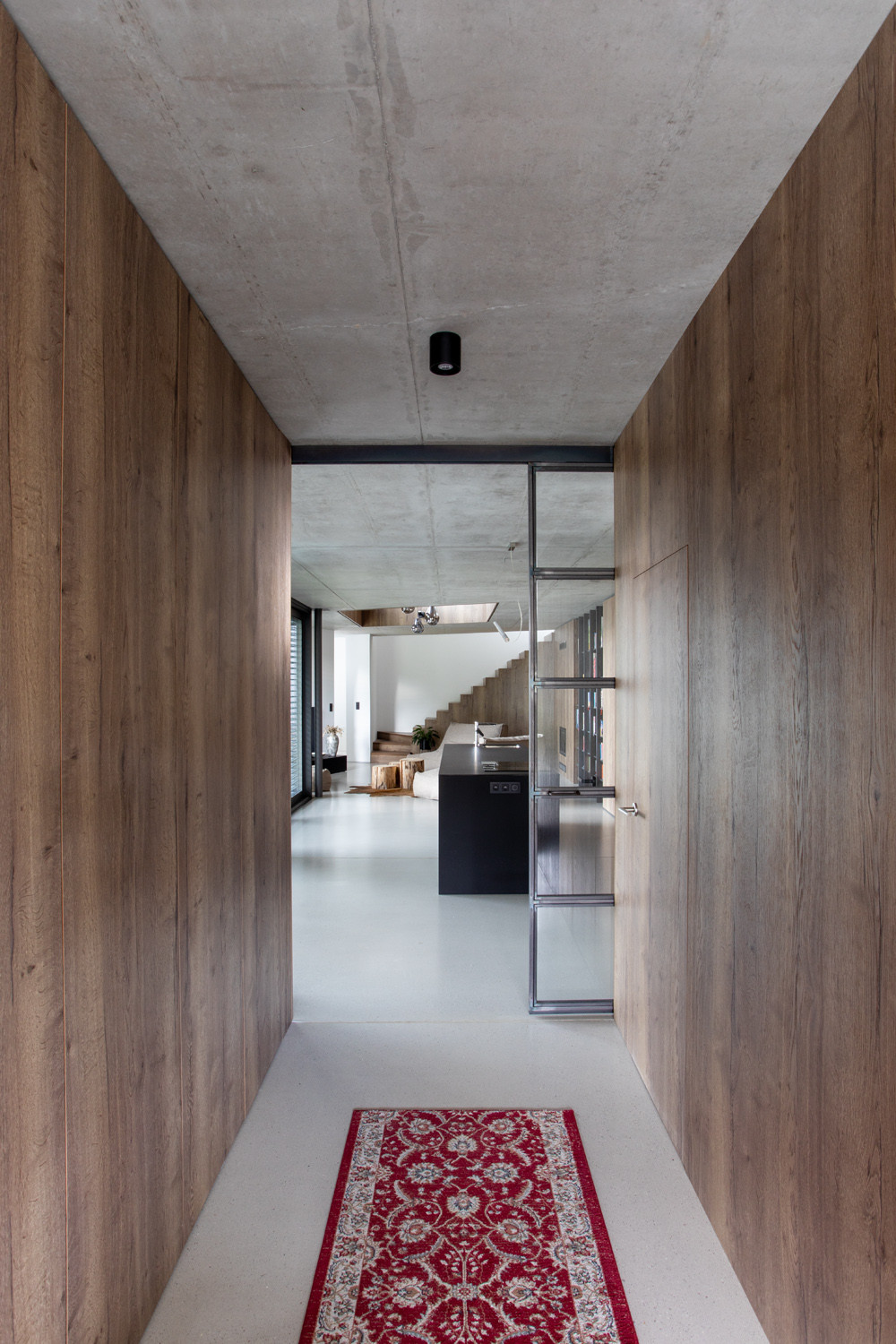 RD Barrandov, Dooom / Igor Bergmann, Ondřej Lukeš