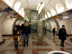 I stanice metra jsou architektura. Na to je třeba pamatovat i při jejich modernizaci. / Stanice metra Anděl – foto