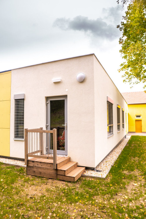 Veřejné stavby založené na vrutech - Základní a mateřská škola Střelice