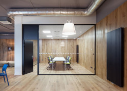 ov-a, Rekonstrukce a dostavba administrativní budovy Verona – foto