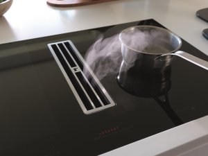 Odsavač par integrovaný do indukční varné desky Mythos 2Gether Icon Steel Franke