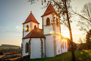 Hradec: Kostel sv. Jiří