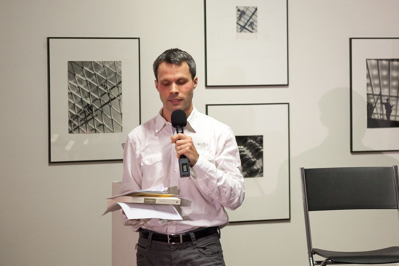 Architekti.cz v Brně, diskuzi moderoval Josef Sládeček, foto