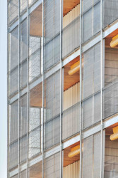 Bytový dům v Barceloně od ateliéru Peris+Toral Arquitectes